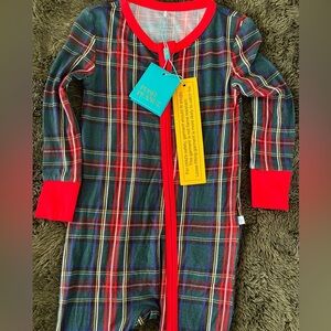 New Posh Peanut Zippy Tartan Plaid Holiday Christmas Red Footie Zip size 18-24